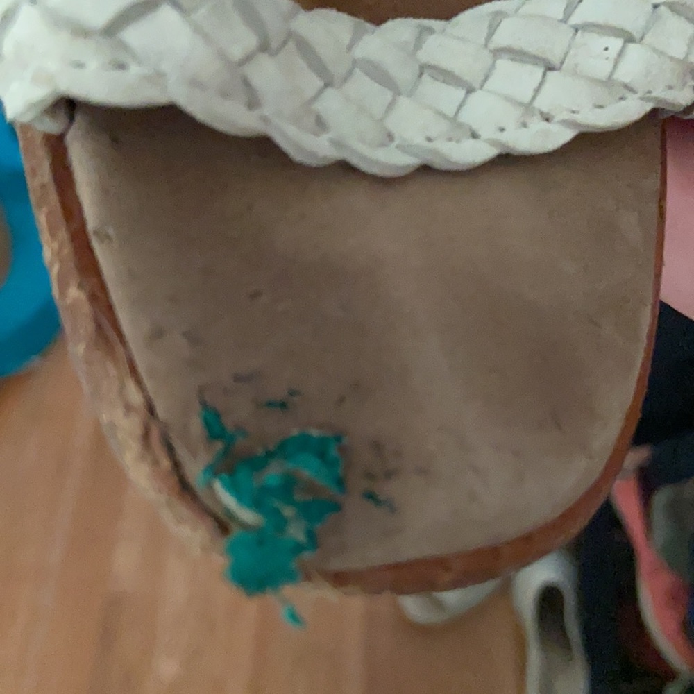 Size 9.5 Frye heel sandals. - Picture 6 of 8